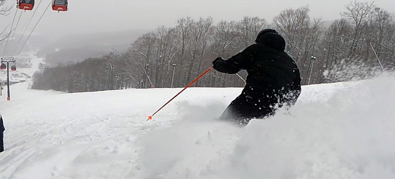 2022 Armada Declivity 108 Ti Ski Review: Full Width Action Image 2