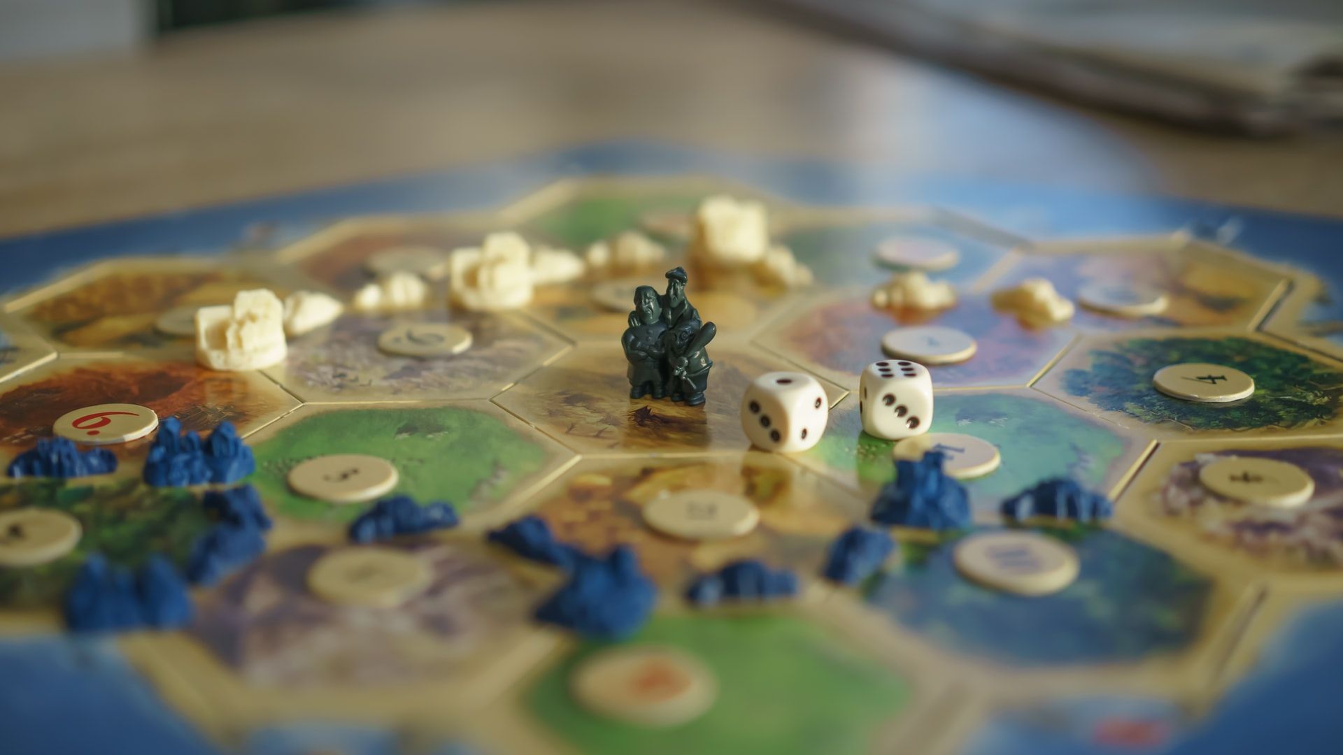 Game Design 101 - Intellectual Production #8