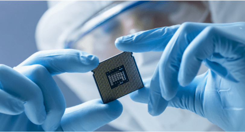 In cleanroom environments, like in semiconductor manufacturing, biotechnology, and life sciences, the contamination