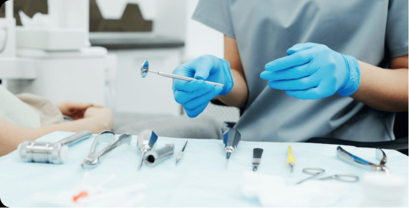 Why Are Medical Gloves Blue? 4 Key Reasons & Benefits for Healthcare