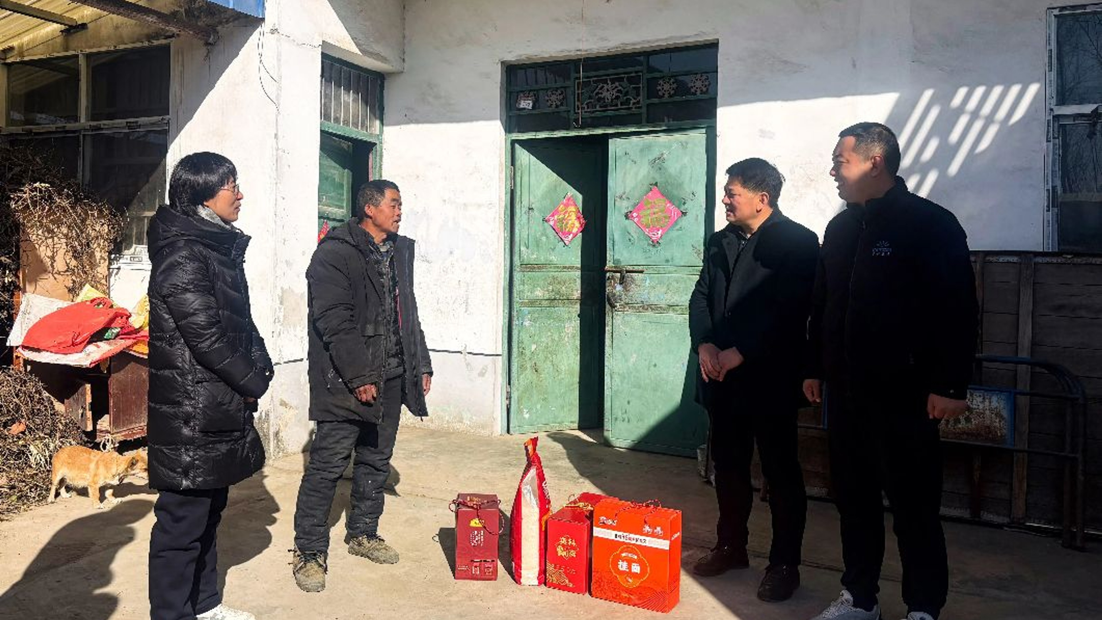 Anhui INTCO Medical Conducts Spring Festival Visits and Care Activities