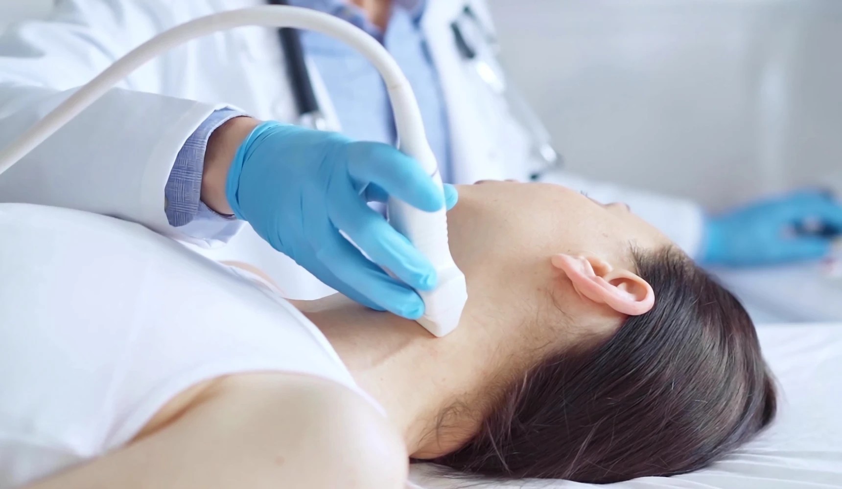 Nitrile Gloves used in medical facial treatment procedures