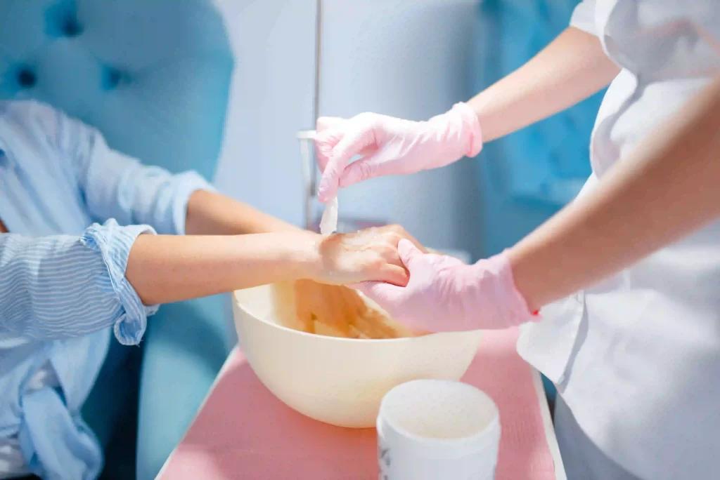 In hospitals and clinics, the use of a latex free glove is important for both medical workers and patients.