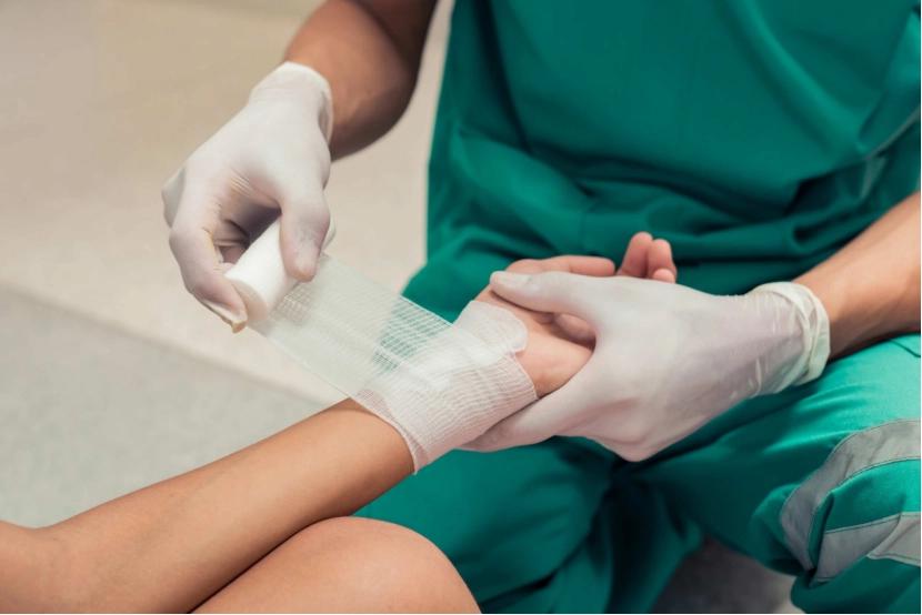 Synthetic Latex Gloves