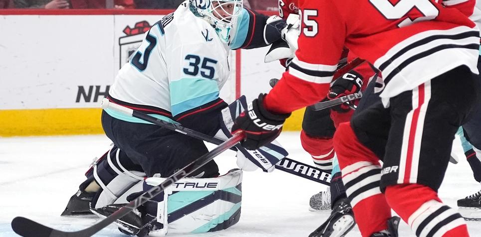 Avalanche vs Blackhawks Prediction, Odds, Picks, Best Bets for January