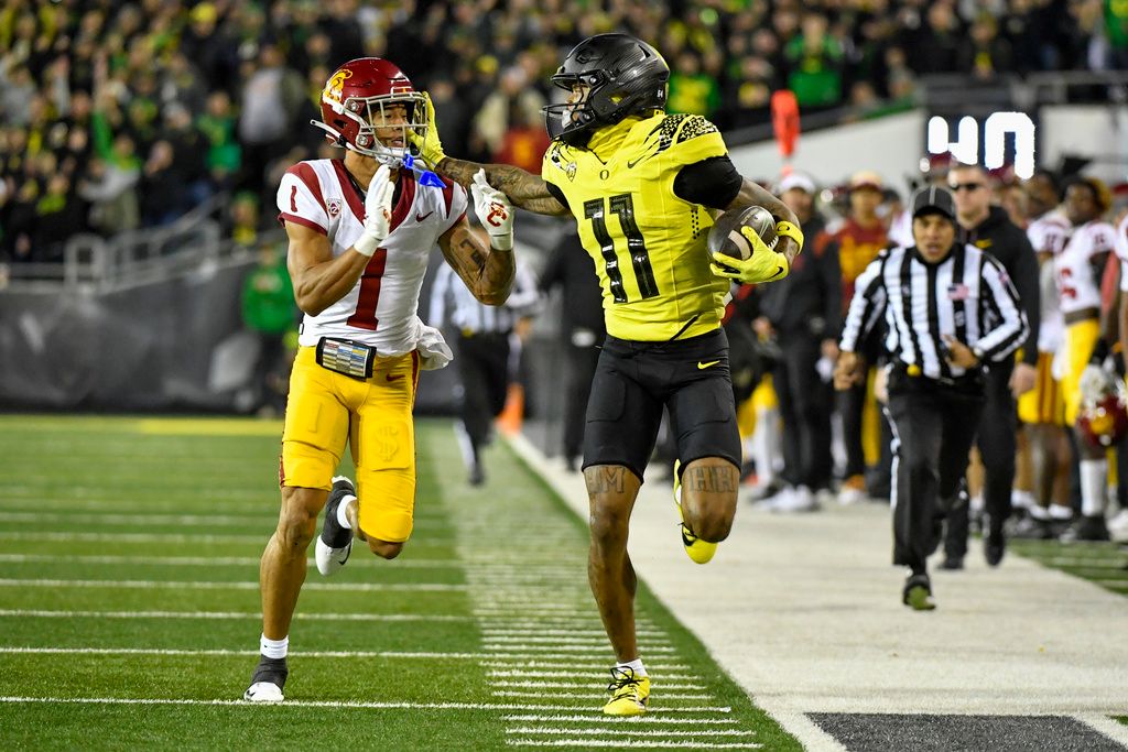 Oregon Vs Oregon State Prediction, Odds, & Betting Trends For College ...