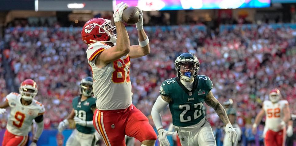 Best Player Prop Bets for Super Bowl 2025 Between the Chiefs and Eagles ...