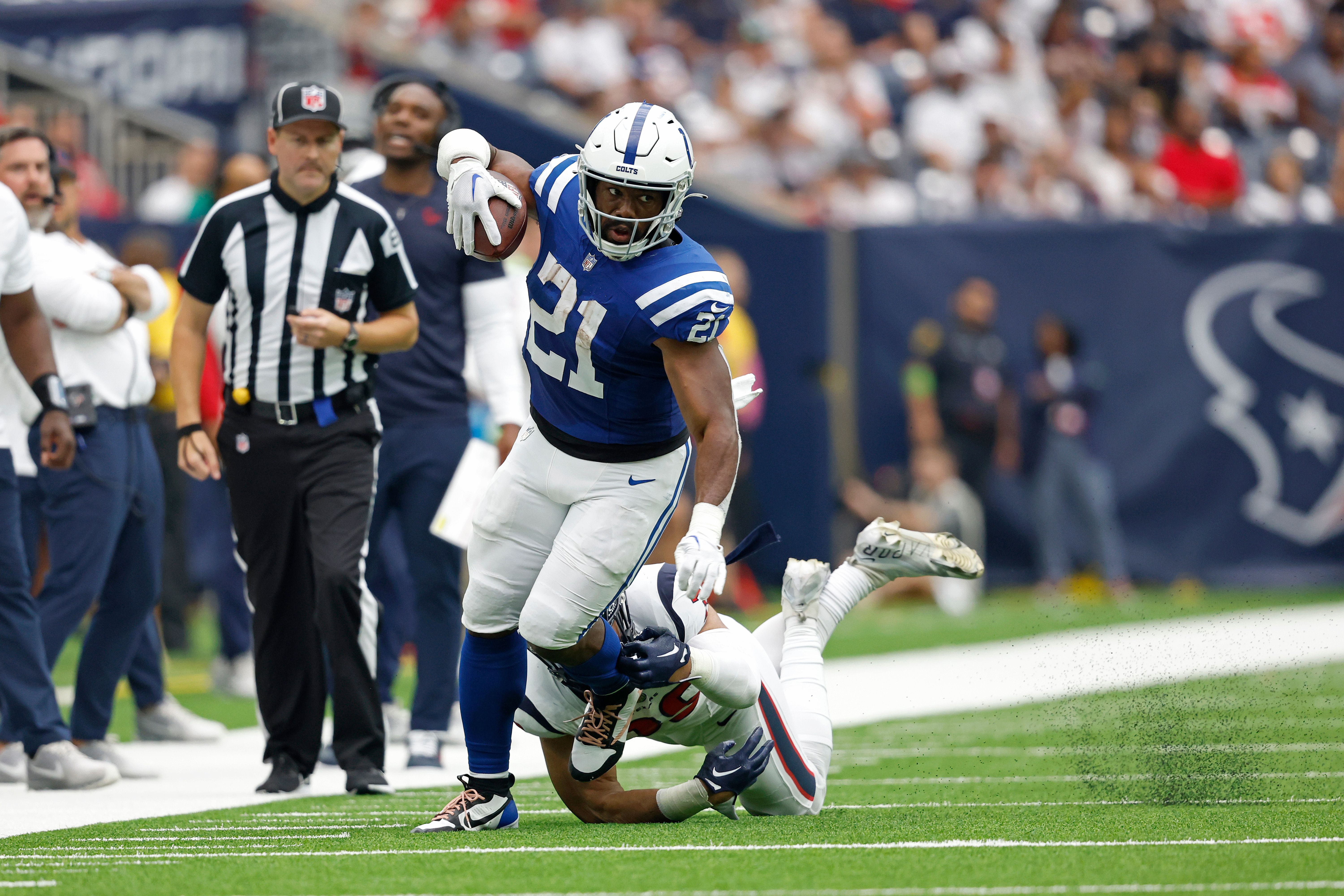 10 Fantasy Football Waiver Wire Targets Heading Into Week 3 | FanDuel ...