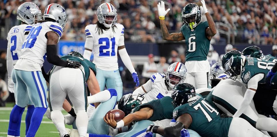 DeVonta Smith Fantasy Week 17: Projections, Points and Stats vs