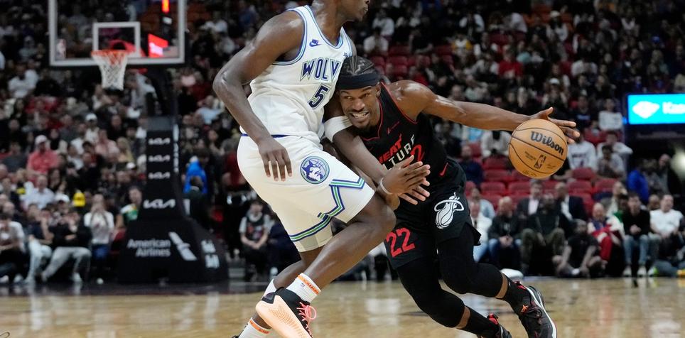  Foto zu NBA Predictions, Odds and Betting Lines - December 25 