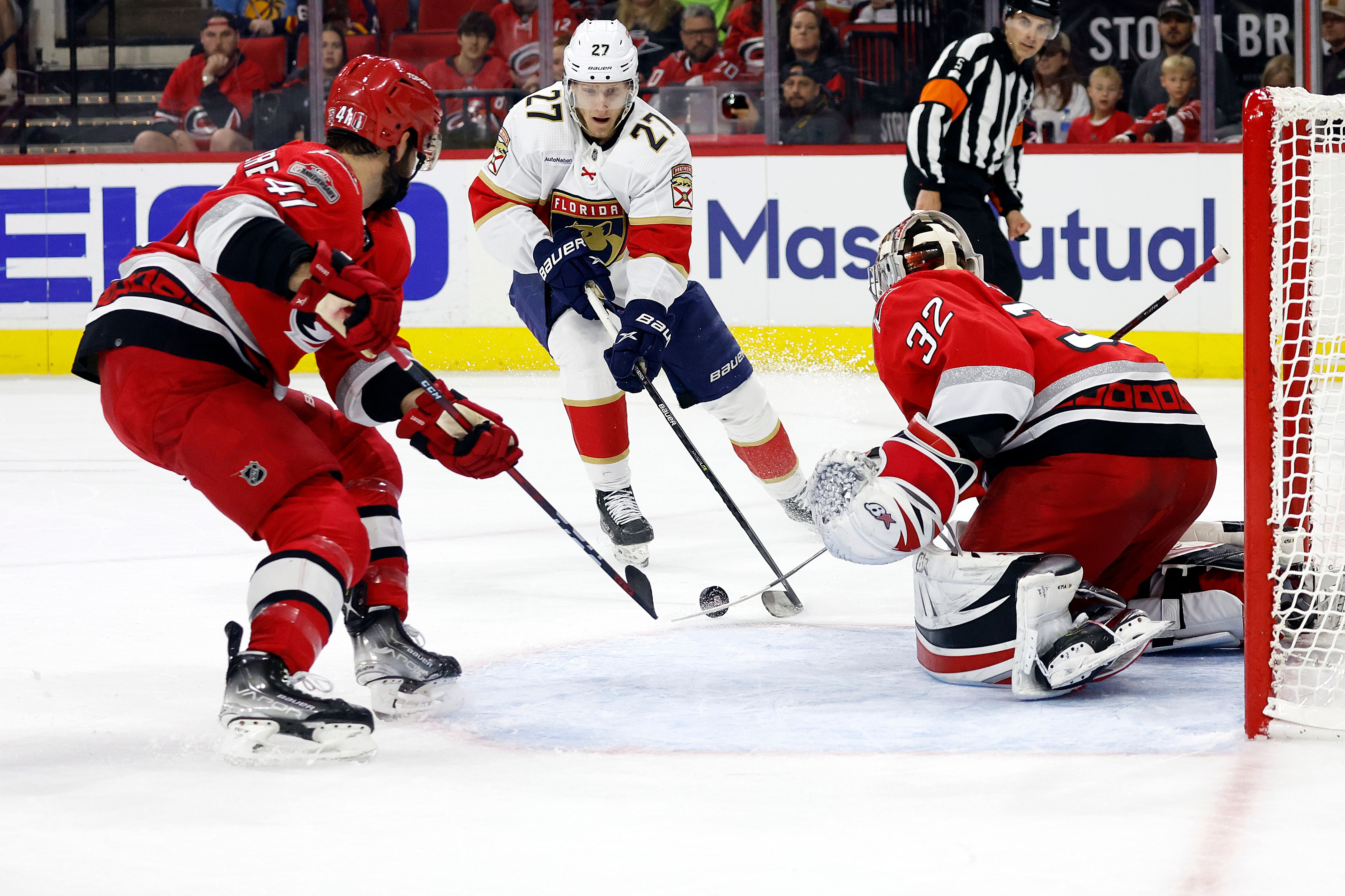 Hurricanes Vs. Panthers Game 4 Betting Odds: Moneyline, Spread, Total ...