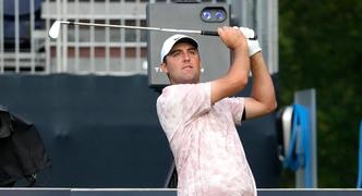 TOUR Championship Win Simulations: Can Anyone Catch Scottie Scheffler?