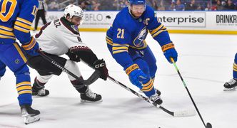 Penguins vs Coyotes Prediction, Odds, Moneyline, Spread & Over/Under