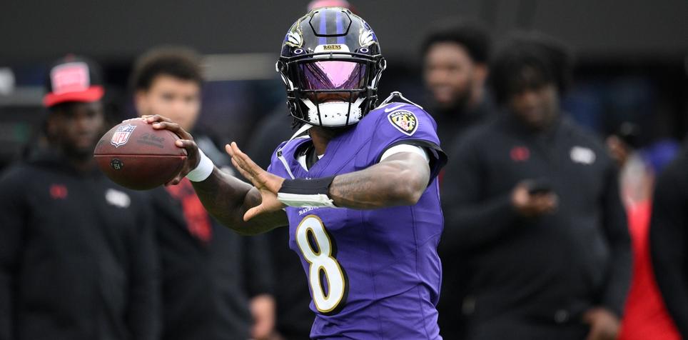 4 Best FanDuel NFL DFS Stud Picks for Week 8