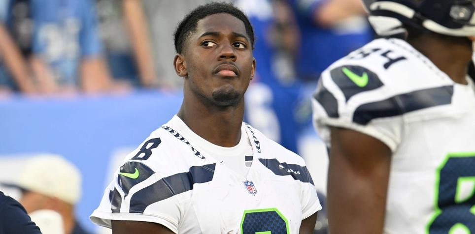 FanDuel NFL DFS: Best Optimized DFS Lineup for Patriots vs Seahawks Tonight