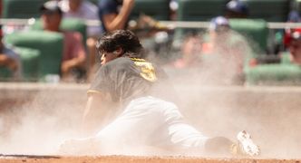 Yankees vs Pirates Prediction, Odds, Moneyline, Spread & OveUnder for