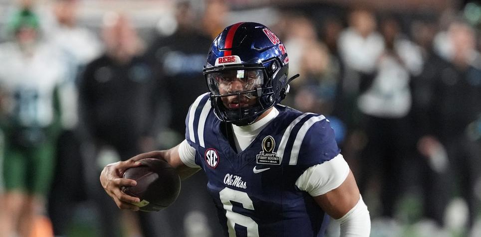 College Football Predictions: 3 Best Bets & Props for Today's Games With Odds & Picks