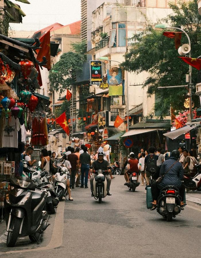 河內街景；買樓前先了解城市日常生活。