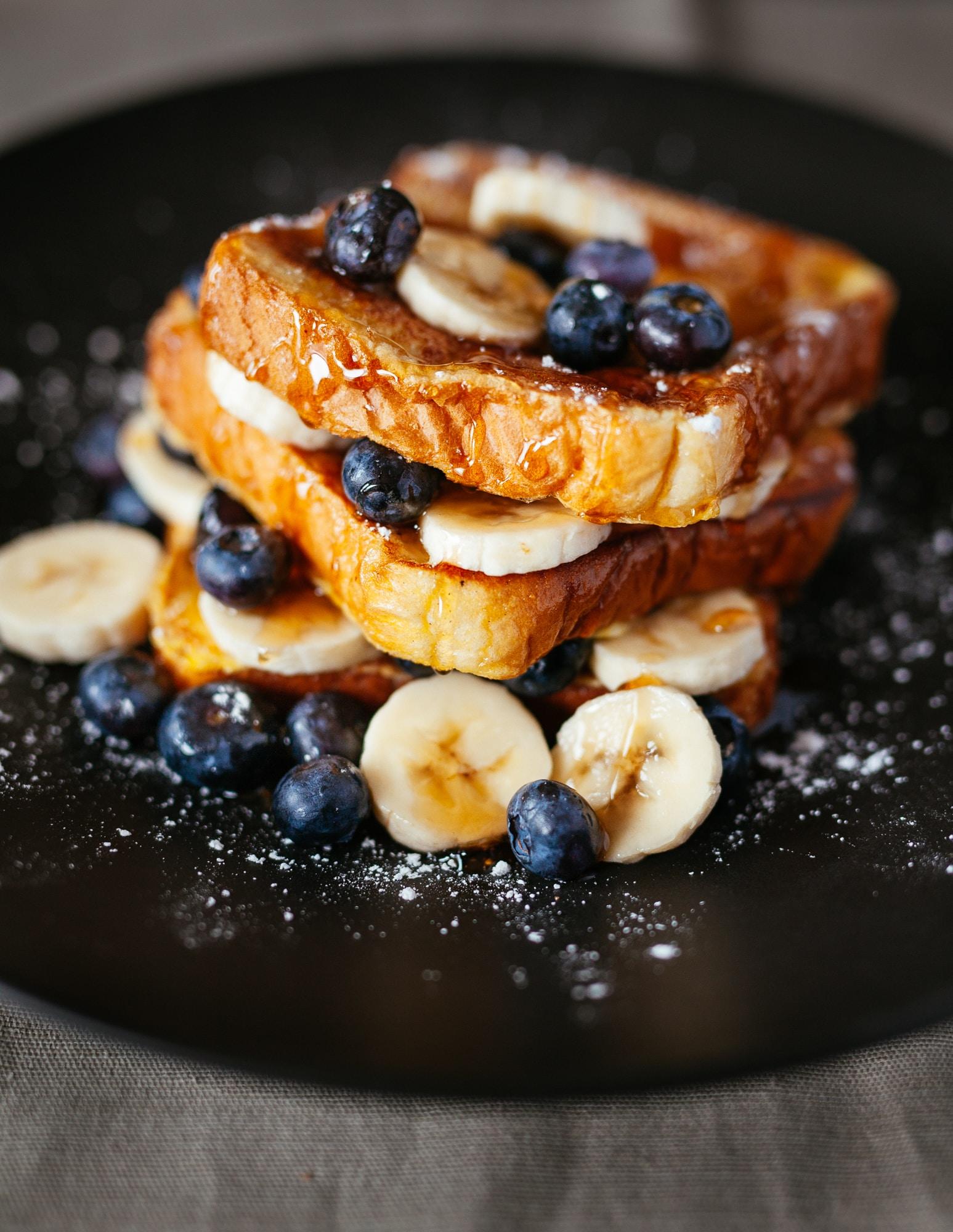 Pumpkin French toast with berries and bananas