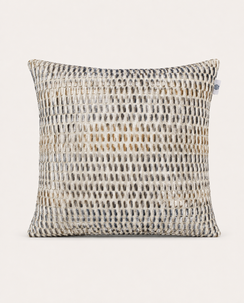 Amur Neutral