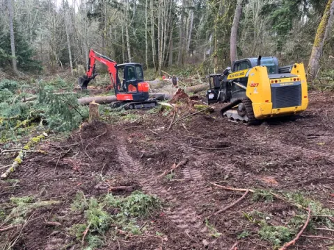 FTS Excavators hard at work clearing land in Buckly, WA
