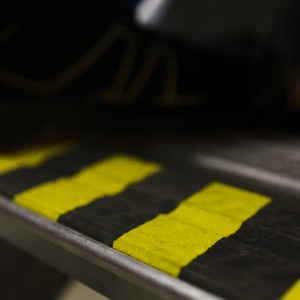 Sklisikker tape WARNING 1