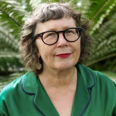 Vivienne Plumb