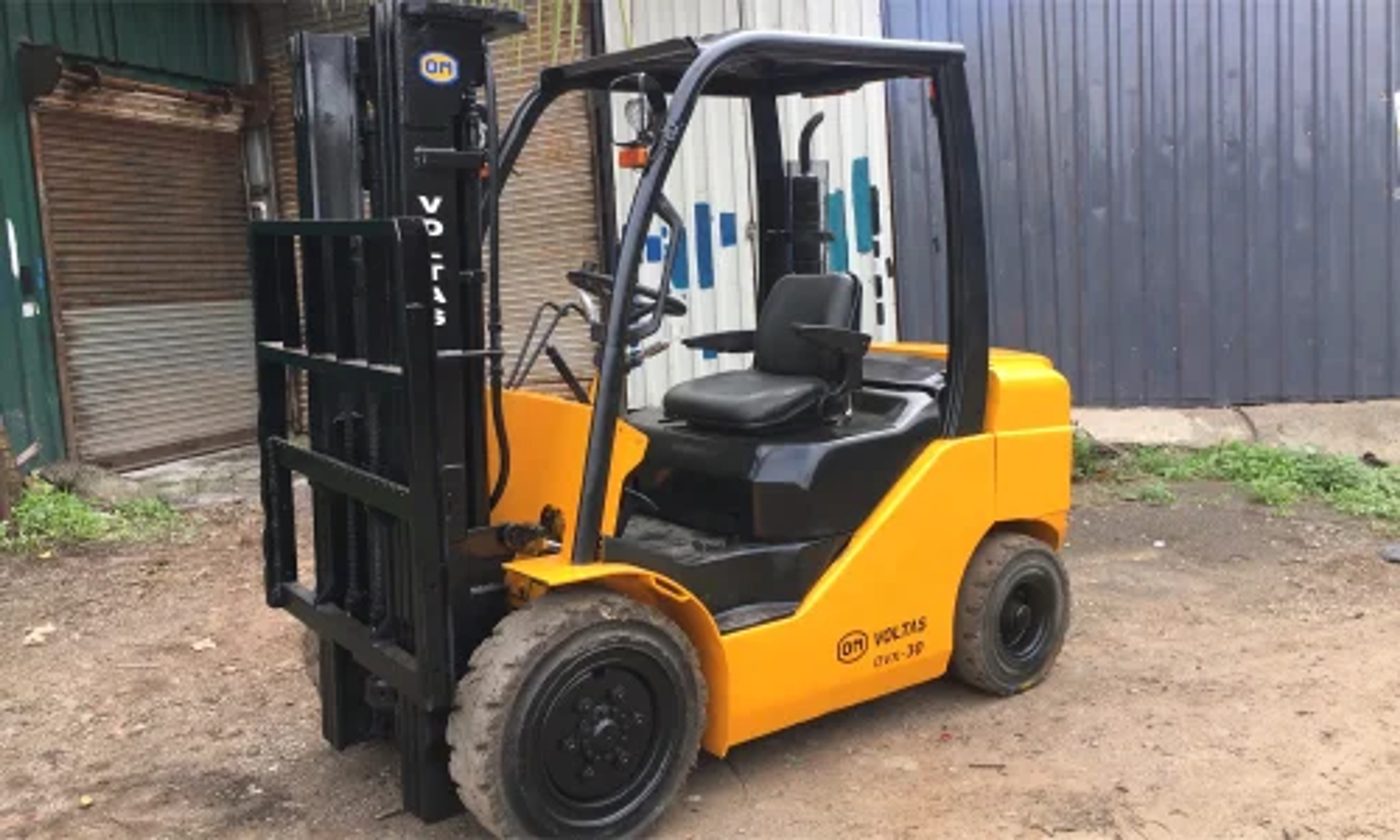 How UWB Forklift Tracking Improved Warehouse Productivity and Task Efficiency