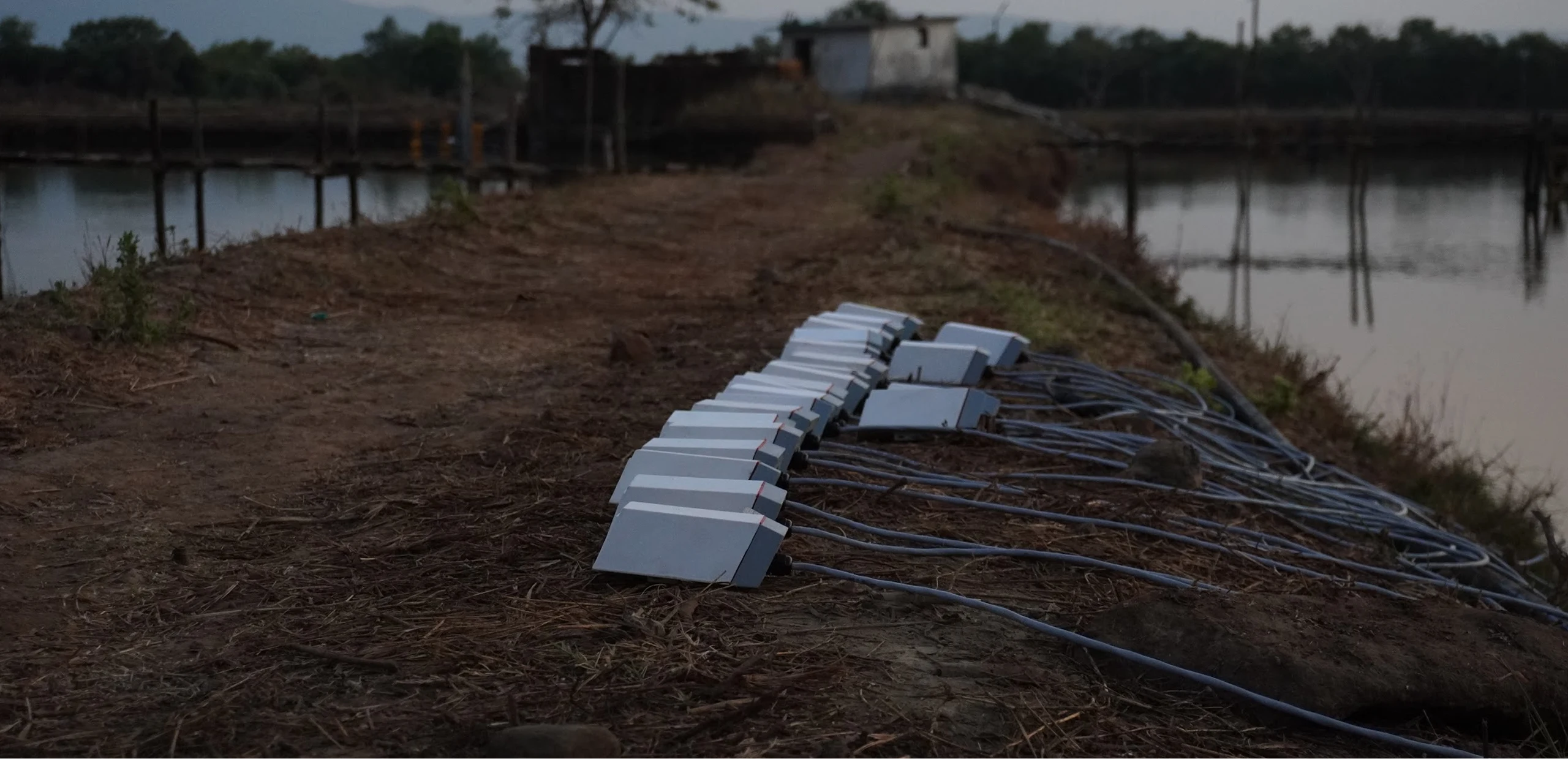 Smart Fishery LoRaWAN edge computing system with real-time water quality monitoring and autonomous aerator automation