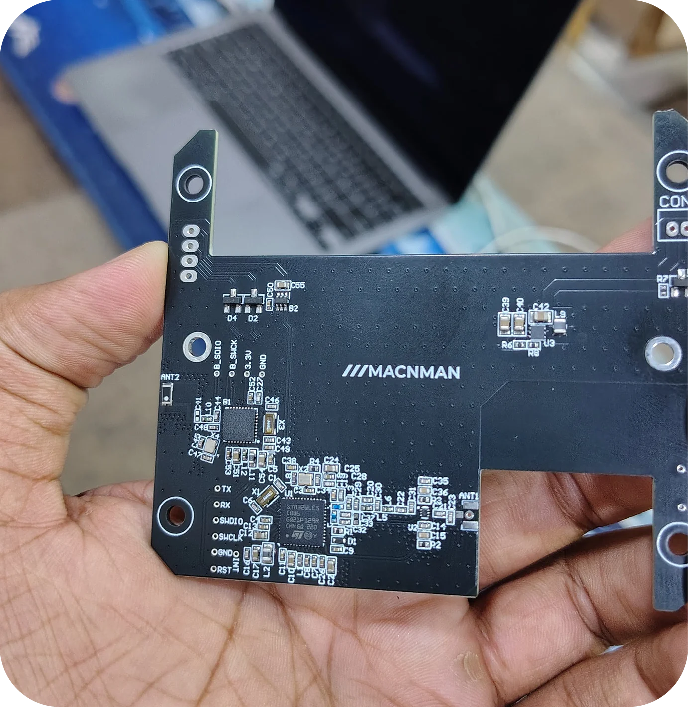 Successful UWB waiter tracking deployment improving restaurant service speed and operational efficiency