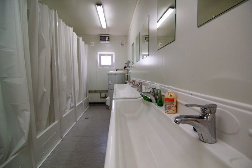 LoRaWAN odor sensor monitoring air quality and improving hygiene in public washrooms