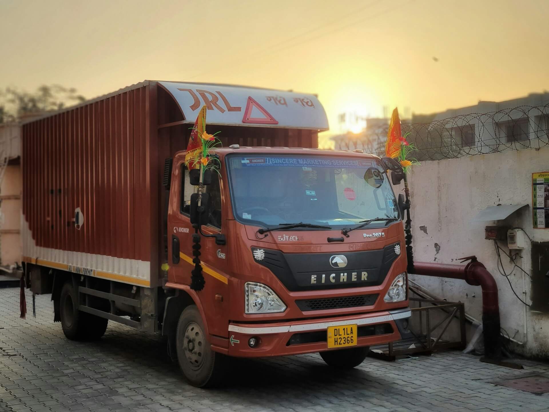 Smart Cold Chain Monitoring with LoRaWAN Sensors