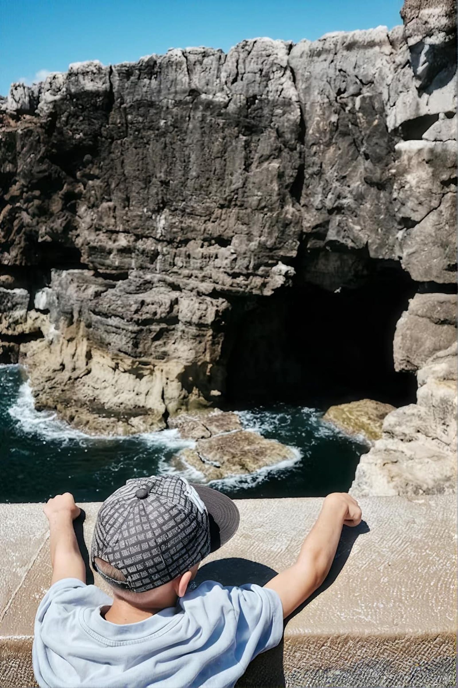 A quiet cove on the Portuguese coast