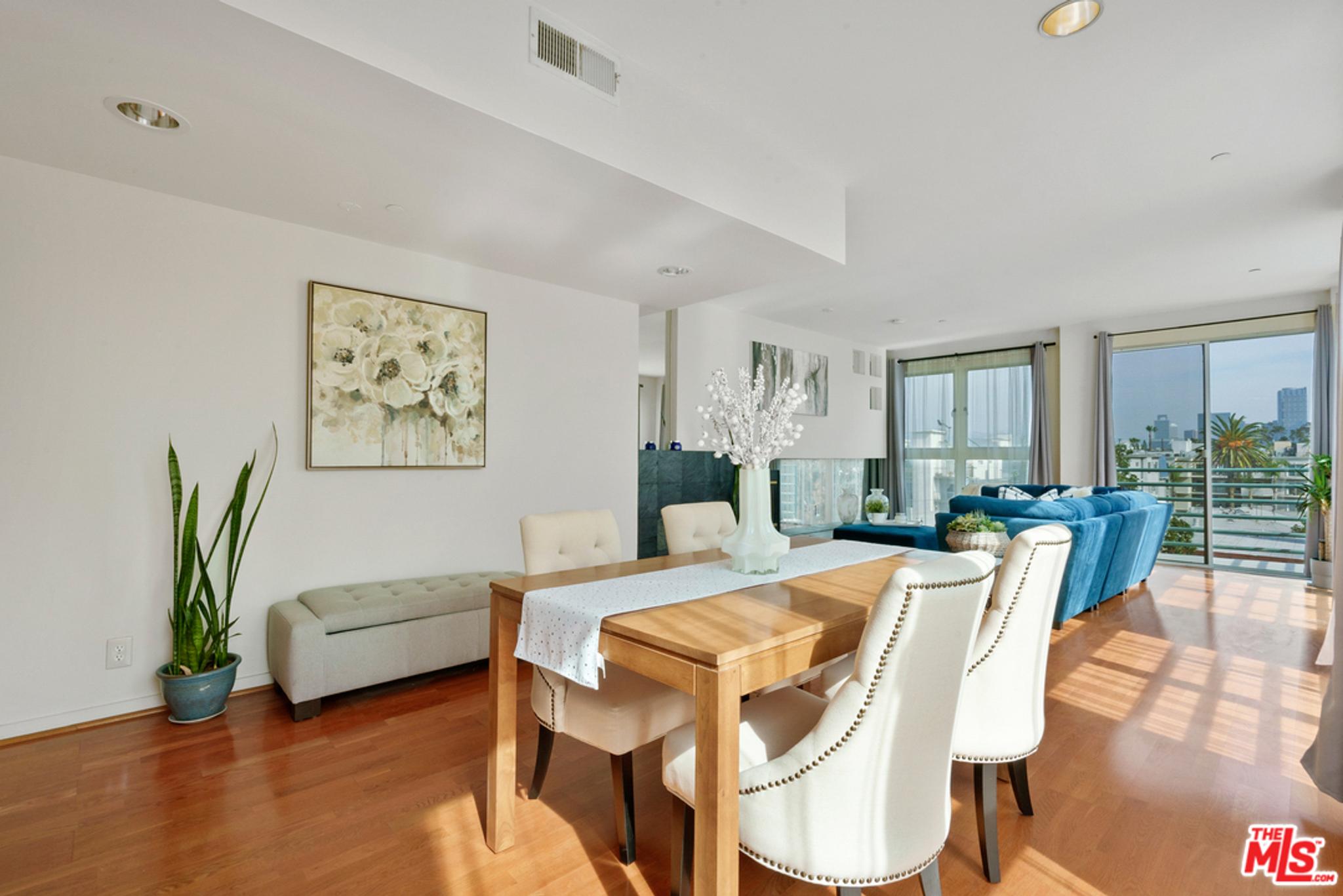 1927 Glendon Ave, view 18