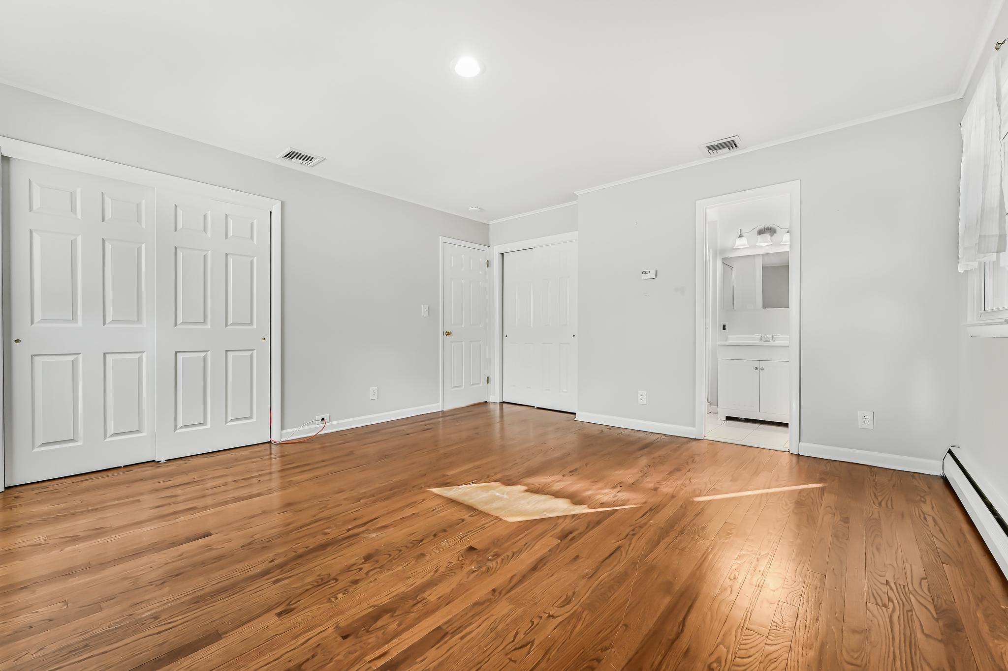 21 Harvard Rd, view 10