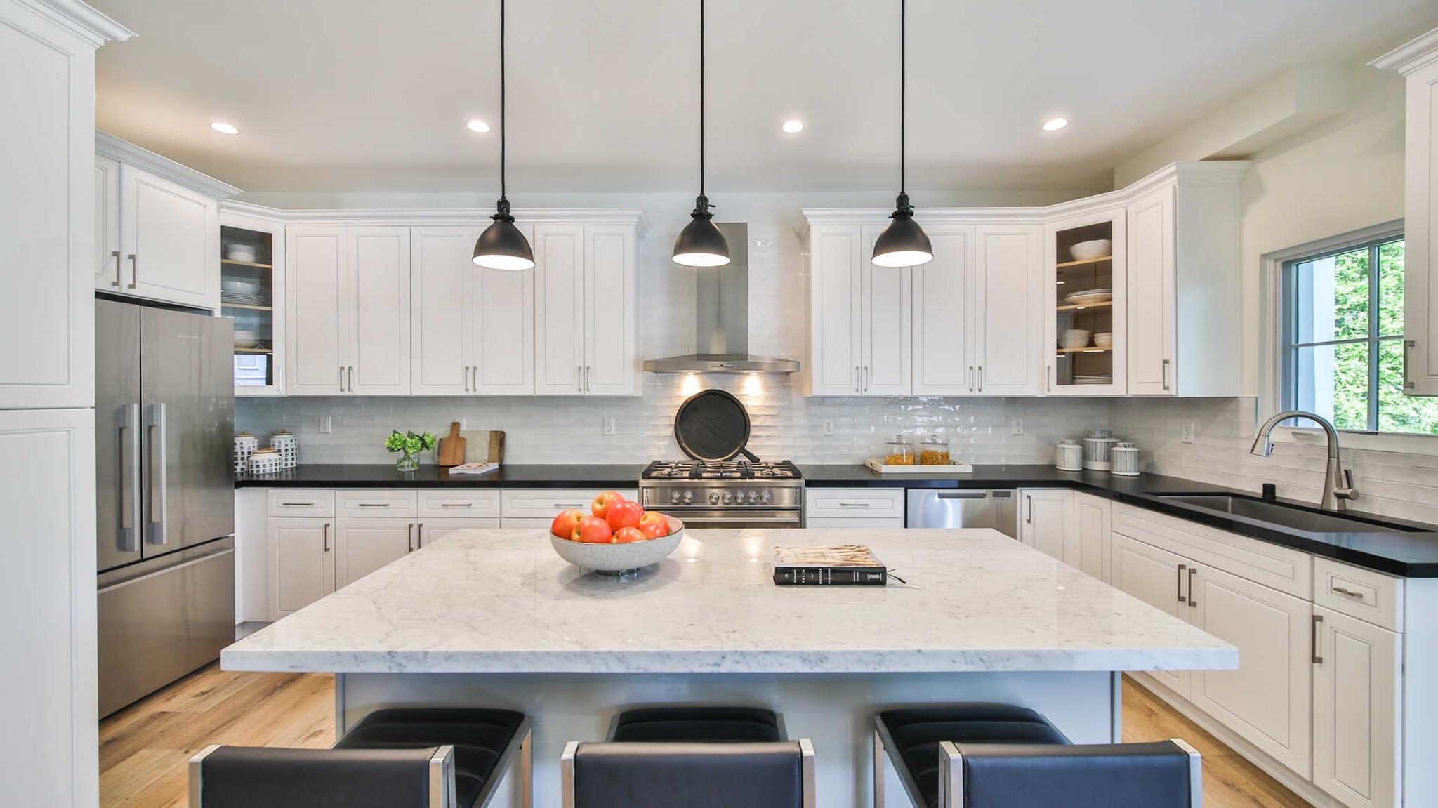 843 N Alfred St., view 4