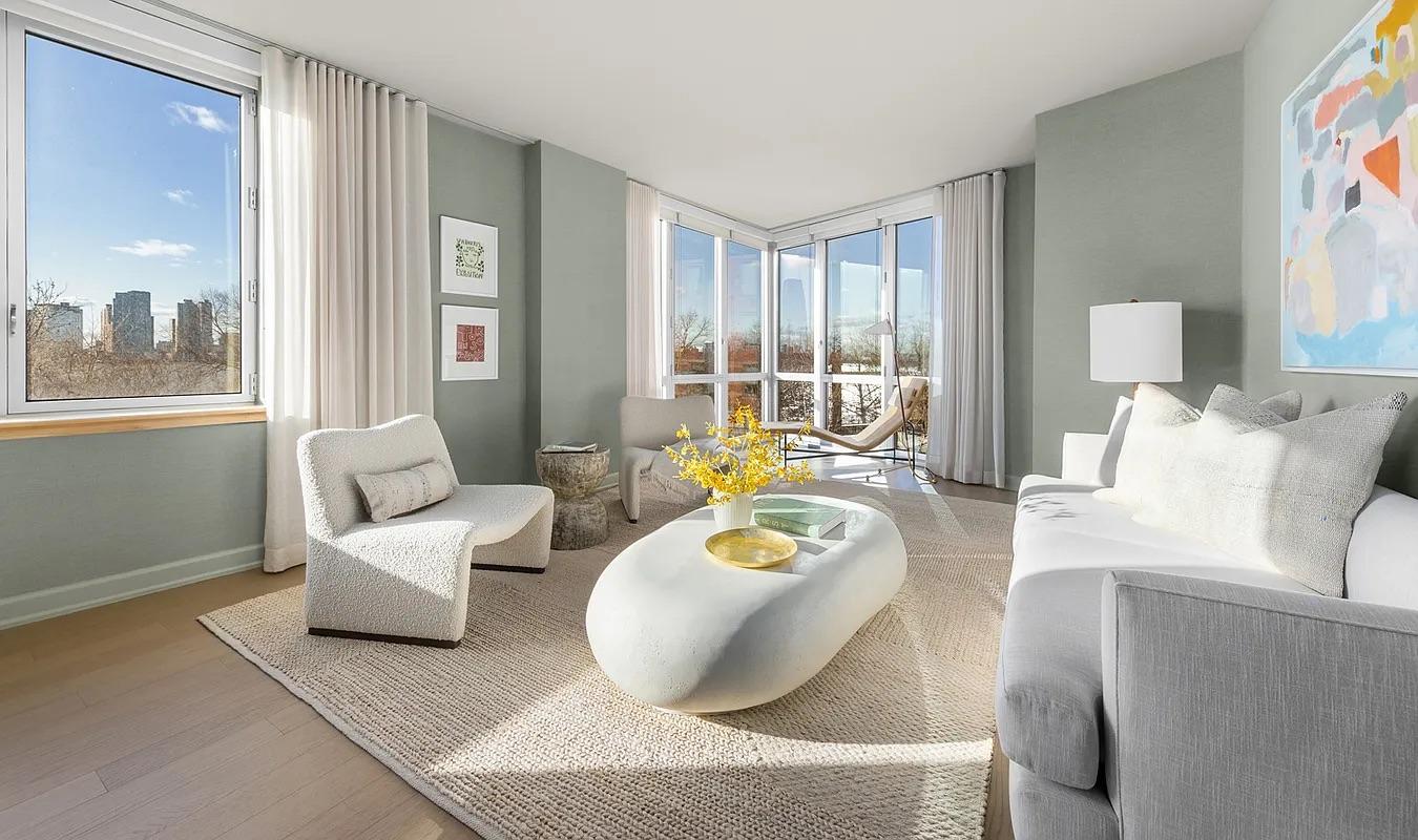 20 River Terrace, view 7