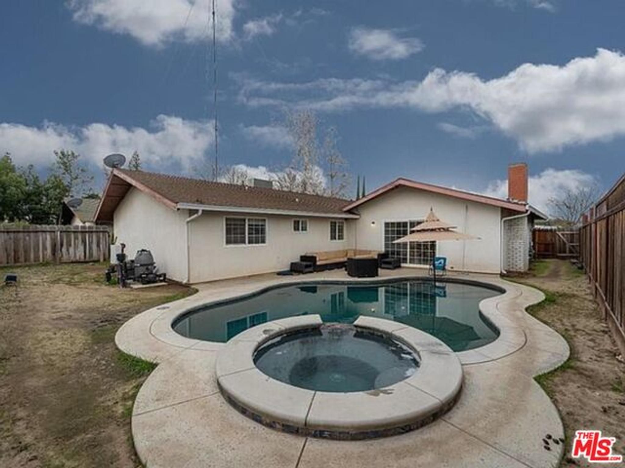 3040 Maplenut Ave, view 12