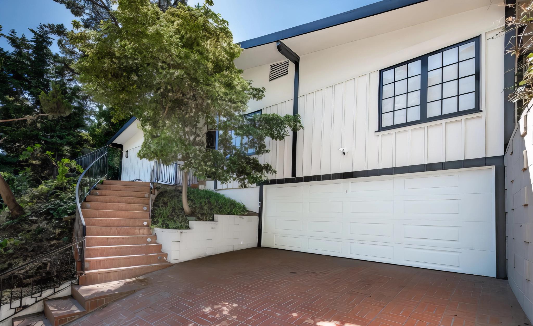 10120 Cielo Dr, view 14
