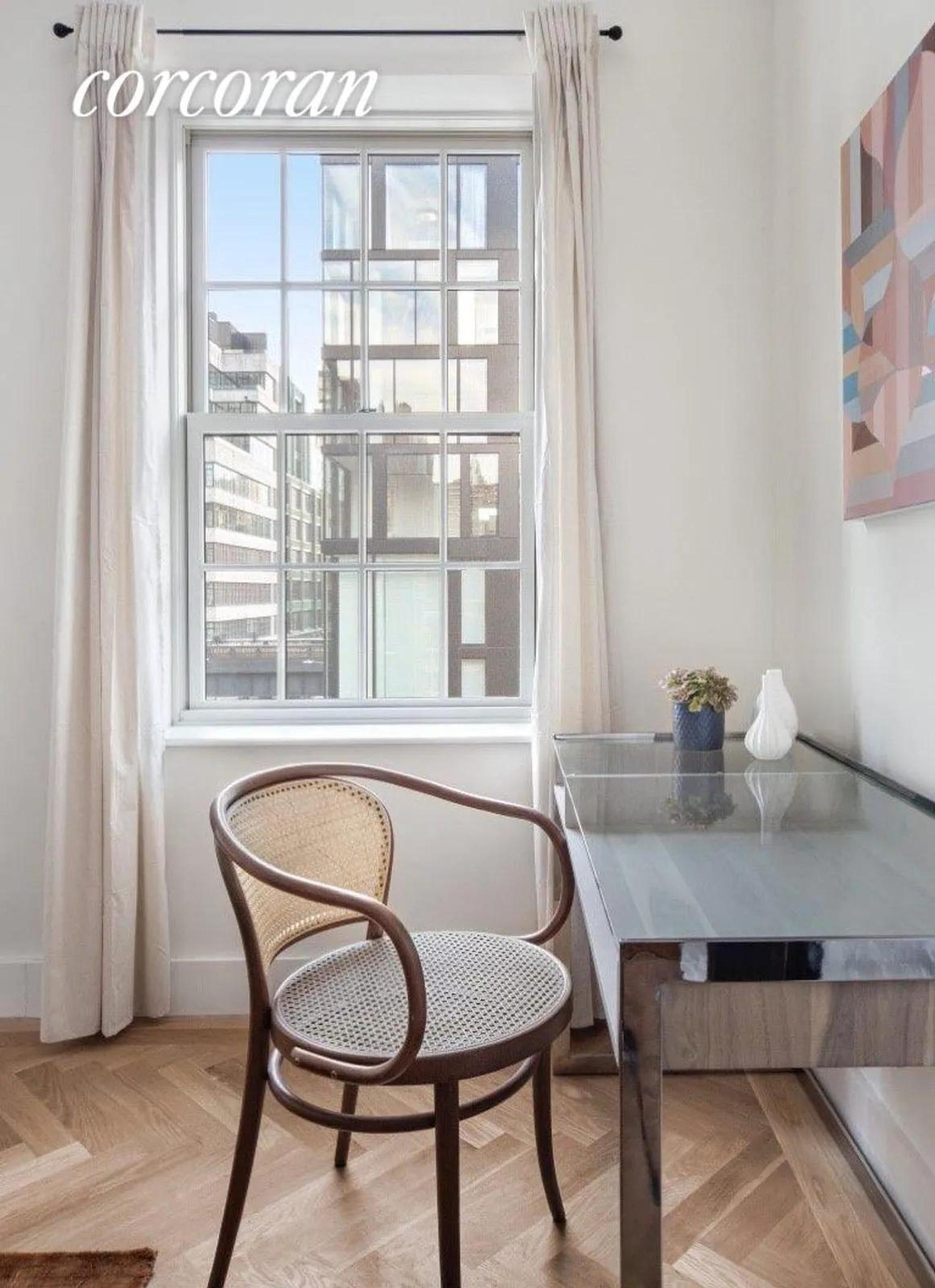 463 West 24th Street, view 2