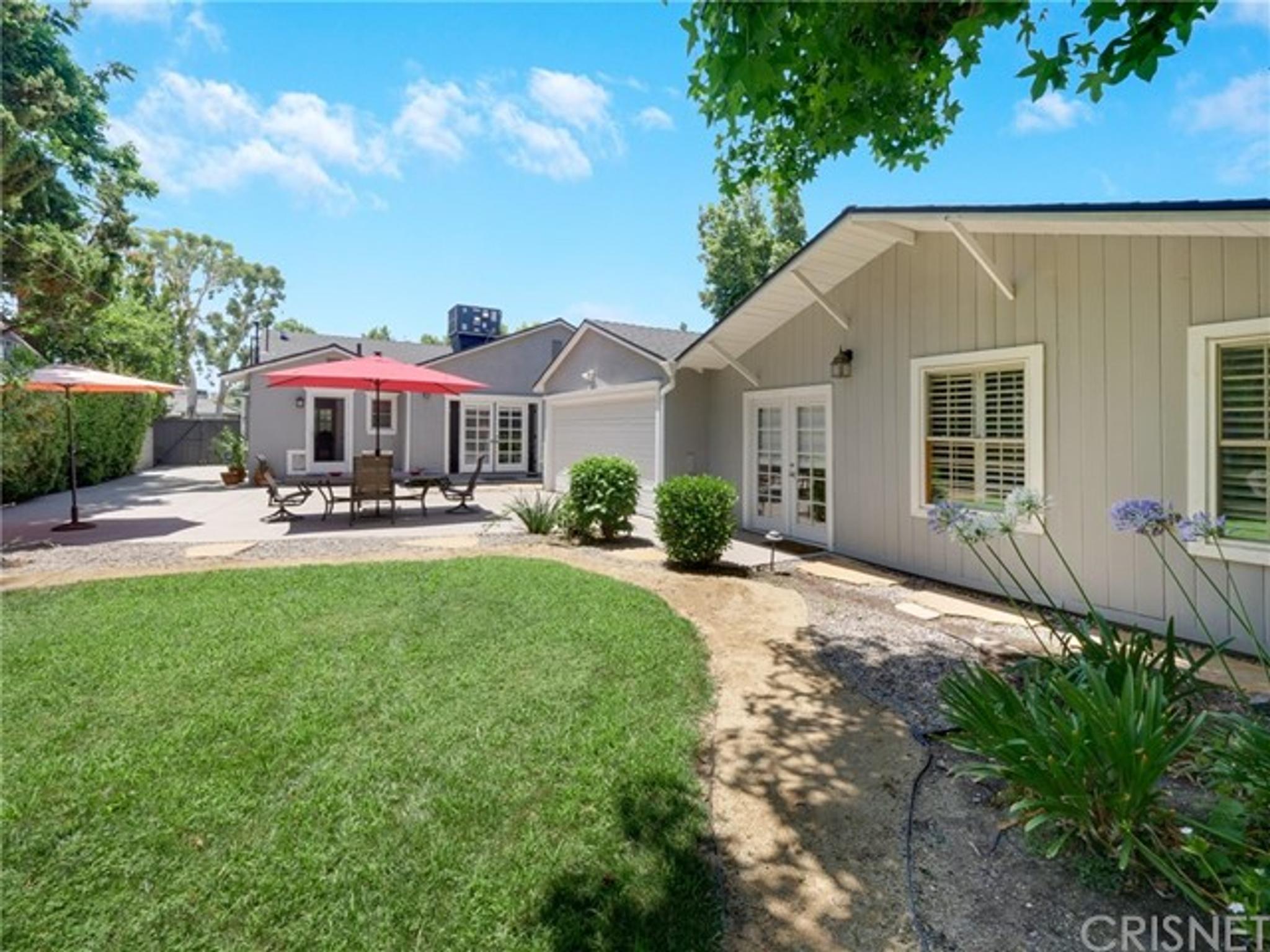 12129 Hesby St, view 5