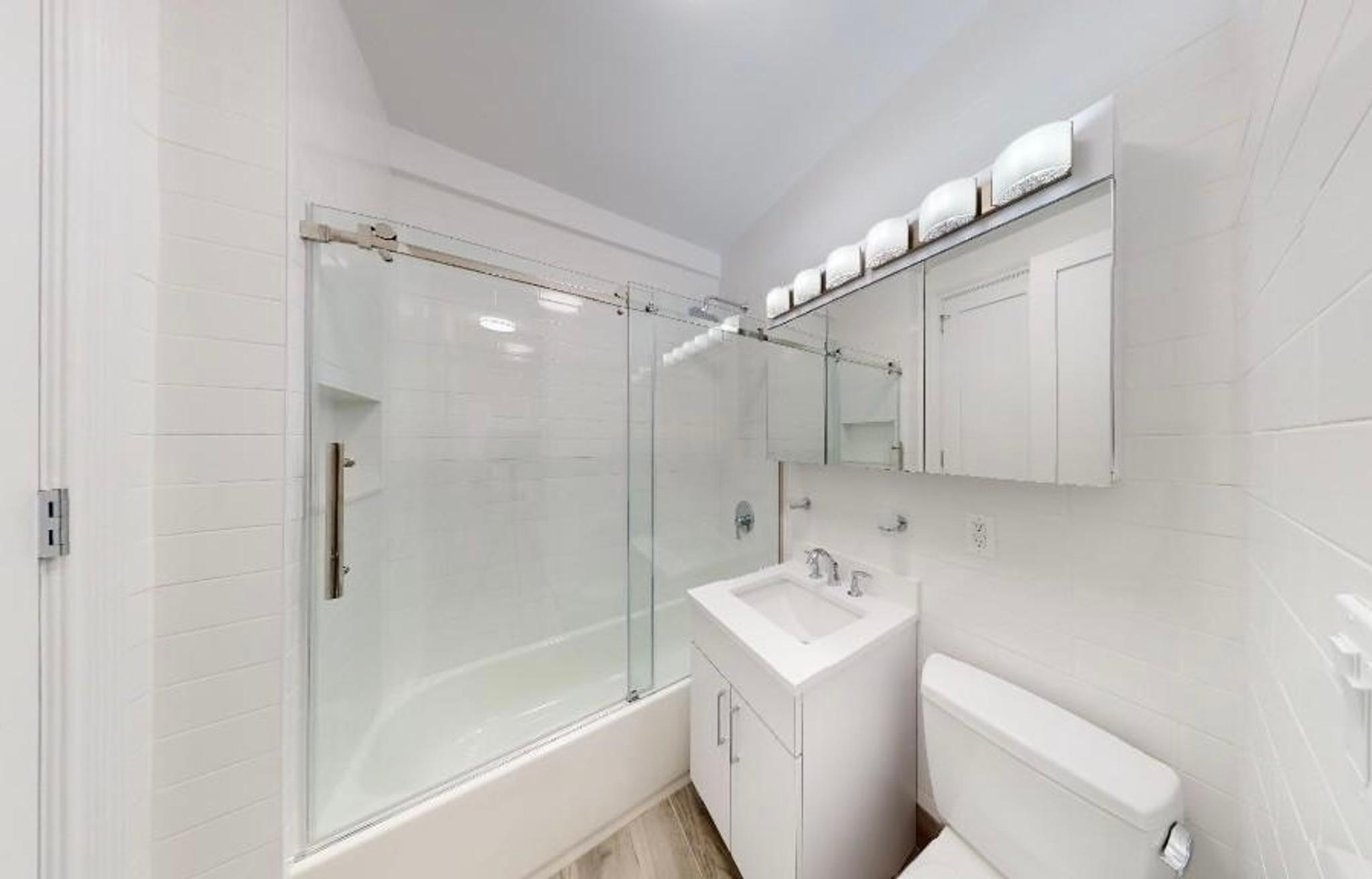 157 E 57th St, view 17