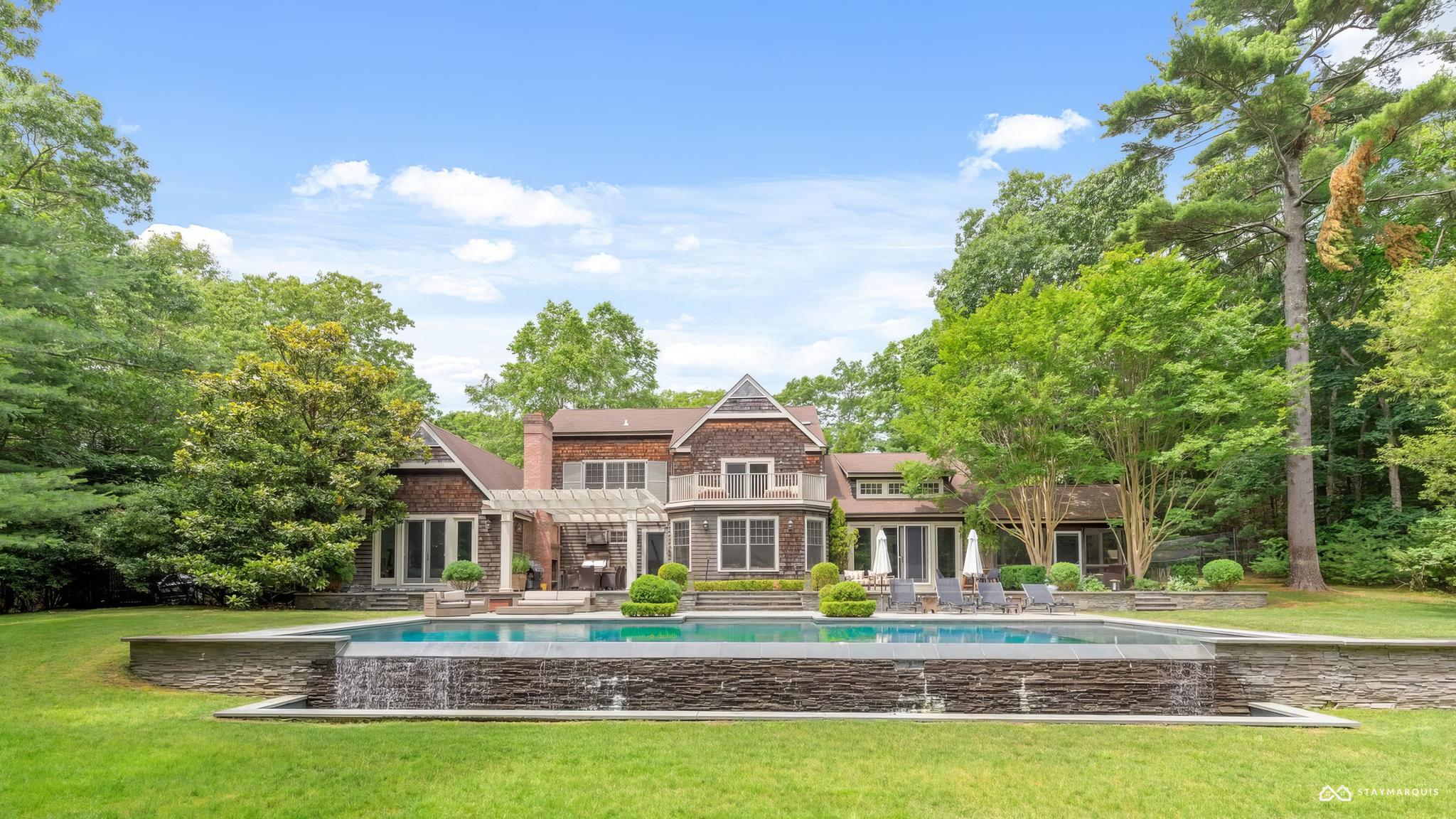 Magnificent on Mile Hill, view 17