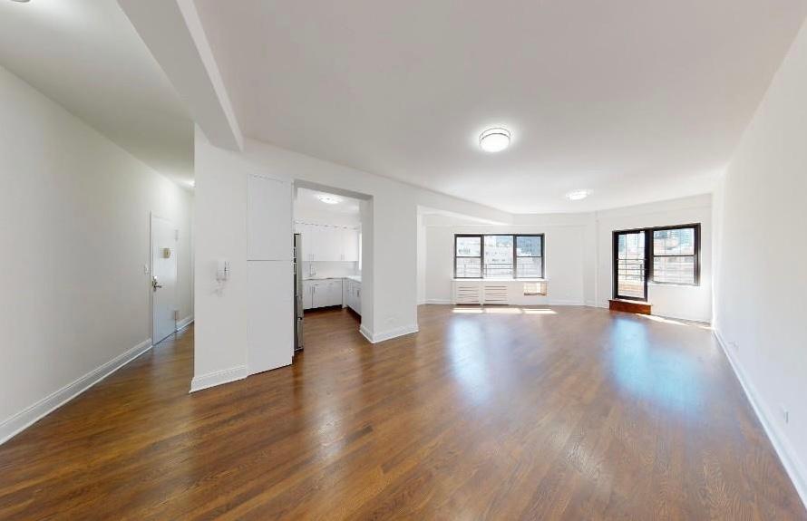 157 E 57th St, view 16