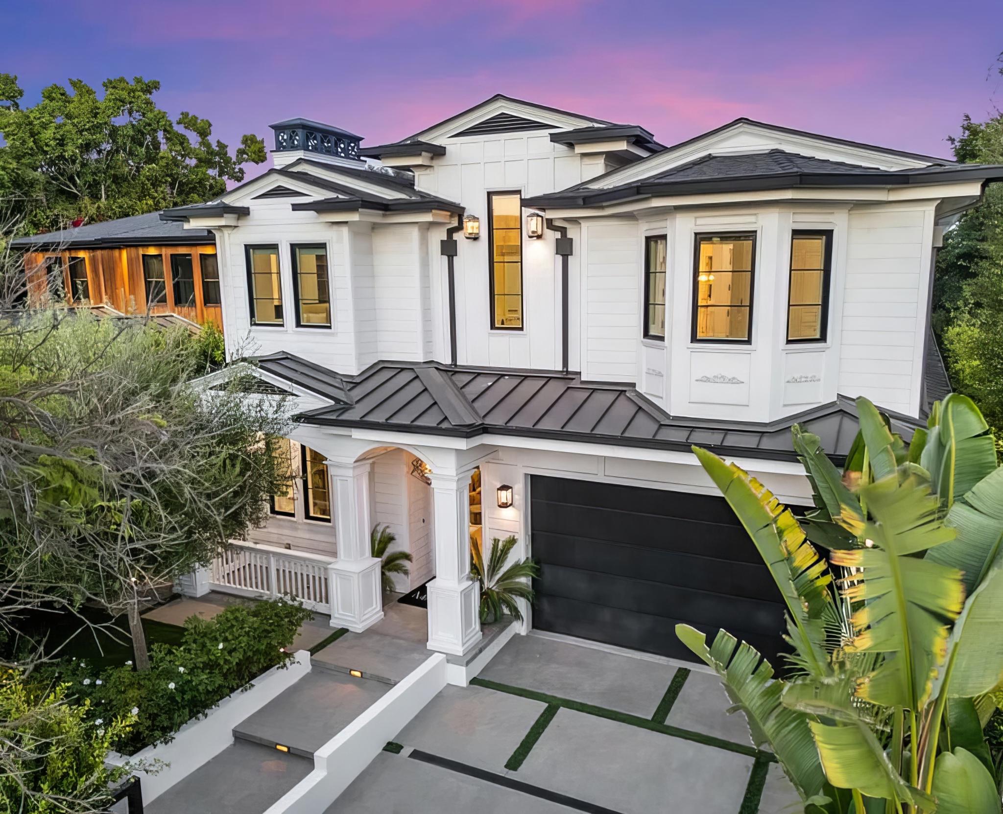 848 N Genesee Ave, view 2