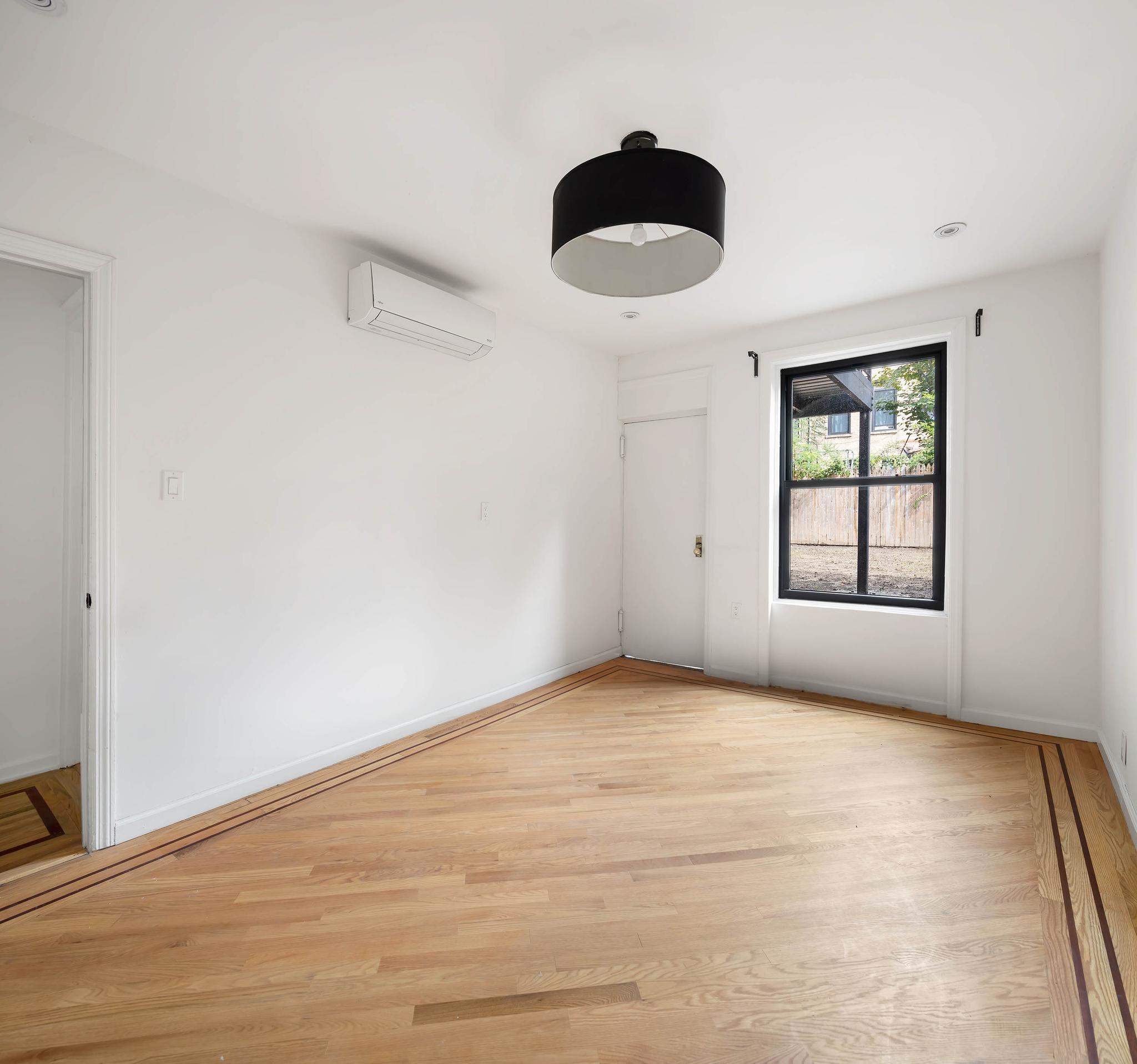 699 Halsey St, view 7