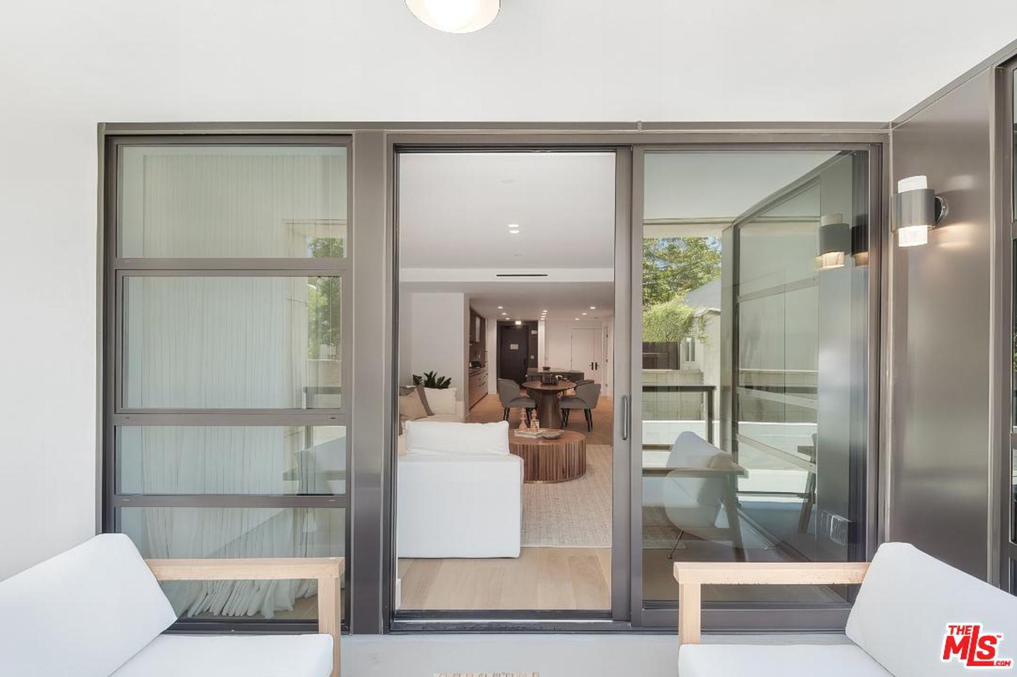 10777 Wilshire #302, view 14