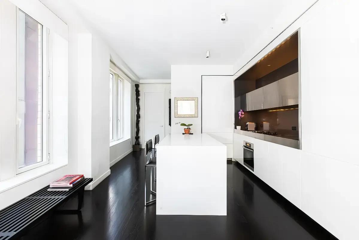 15 William Street, view 9