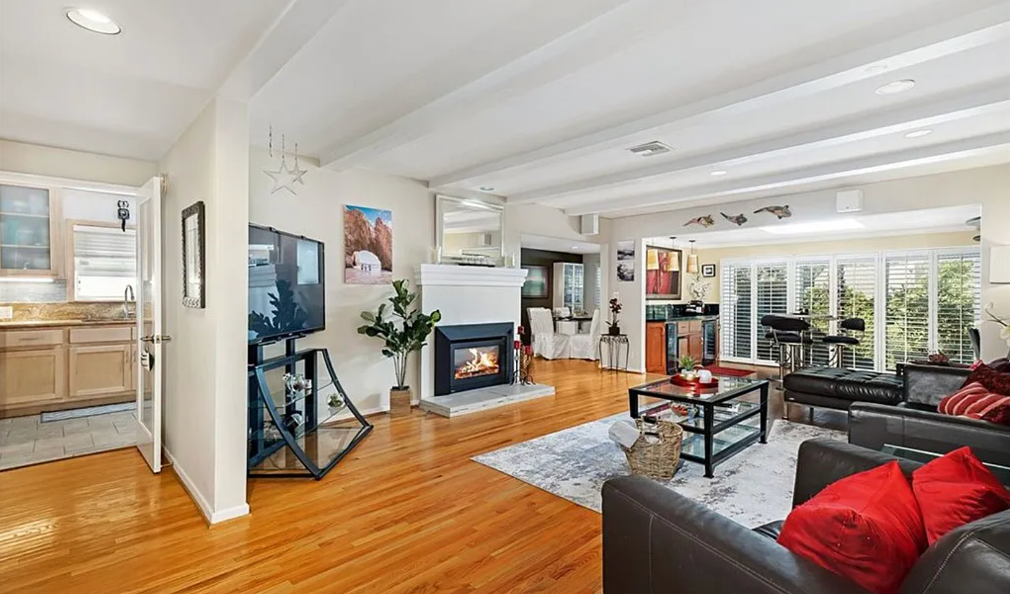 4559 Don Pio Dr, view 2