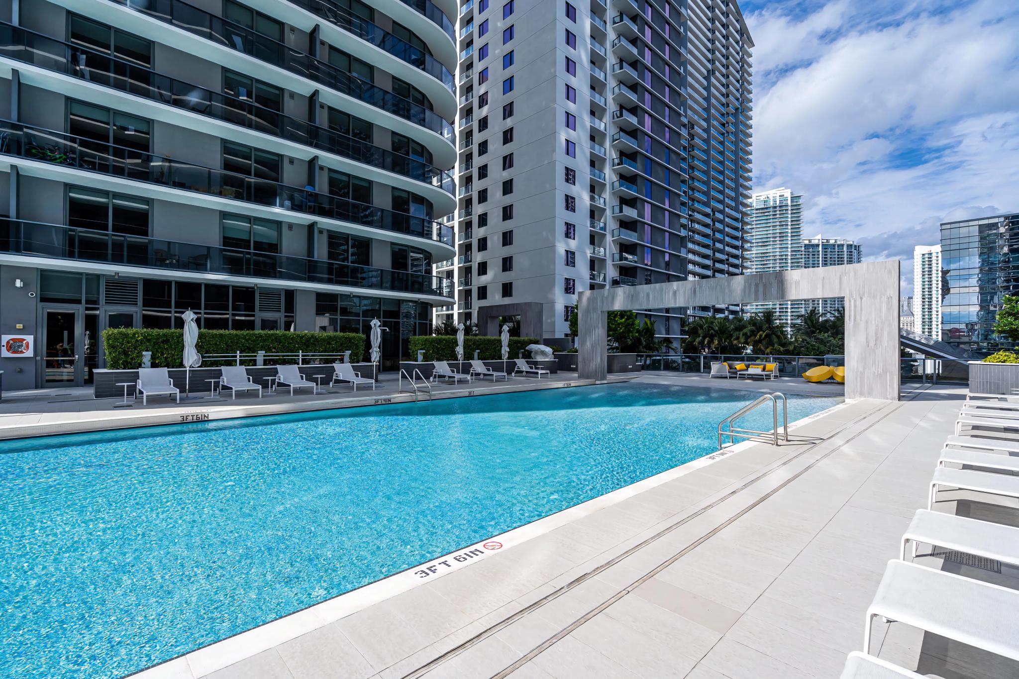 45 SW 9th St, view 8